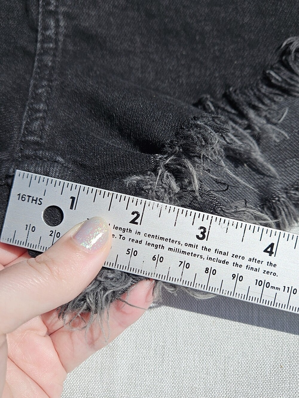 Zara NWT Black High Waisted Cut Off Jean Shorts Size 8 - Picture 8 of 13
